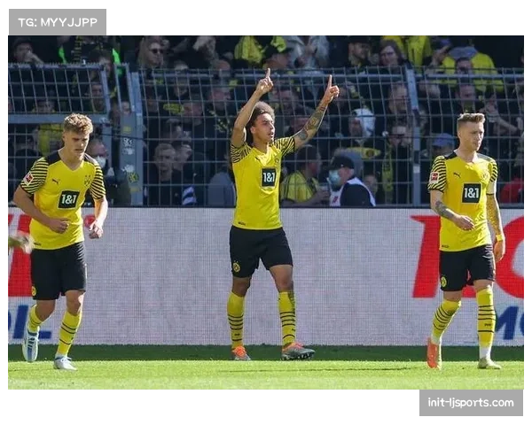 汉堡1-1多特蒙德，楚克维梅卡先拔头筹