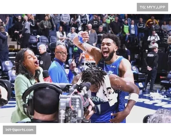 兰德尔22分6篮板12助攻，森林狼逆转马刺