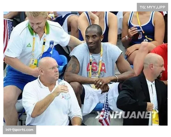 全明星名人赛开打：娱乐明星跨界助阵，水立方上演篮球盛宴